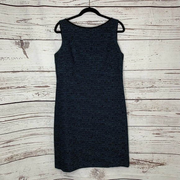 Tahari Dresses & Skirts - Tahari Sheath Dress Woven Textured Material Navy